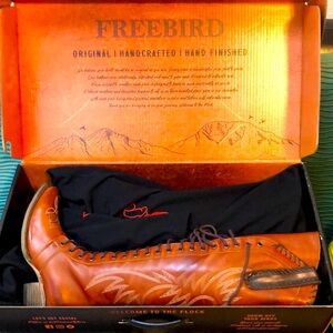 Brand new in the box Freebird Wilder Whiskey size 7 women’s boots!